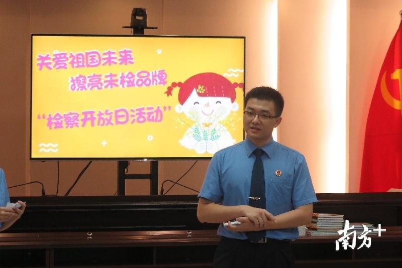 22324cnm濠江论坛,濠江论坛的警惕虚假宣传-全面释义、解释与落实