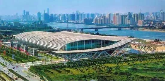 2025港澳免费资料提供请全面释义、解释与落实